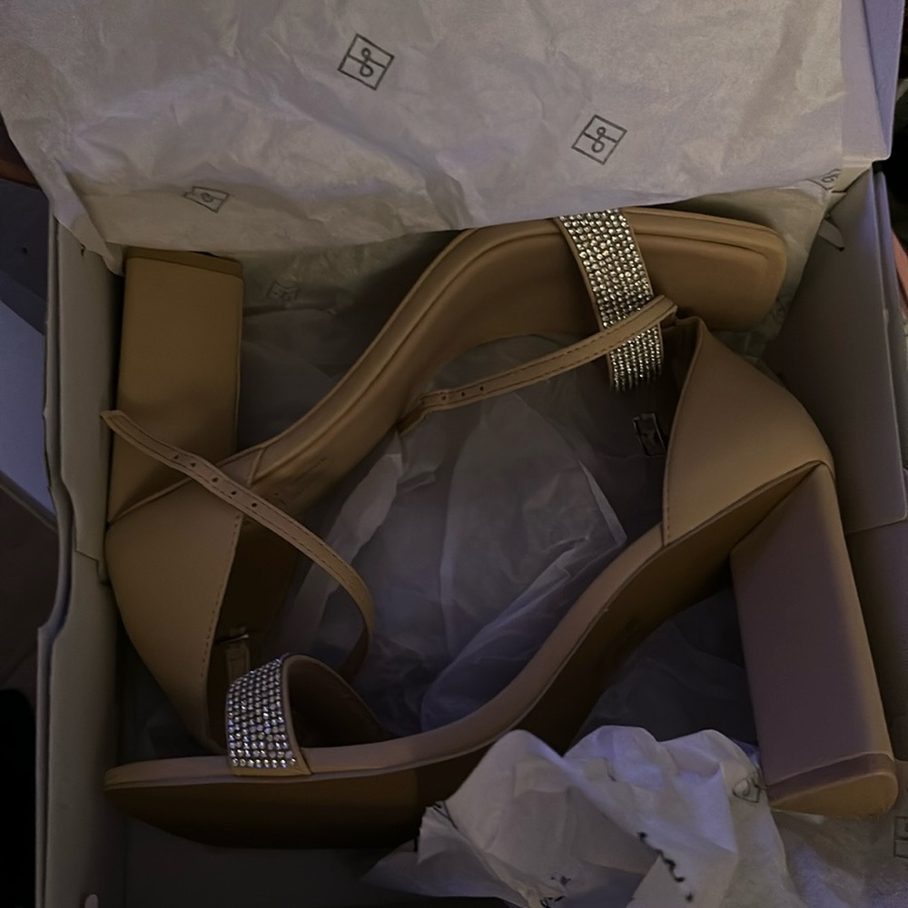 Call it Spring Nude Heels